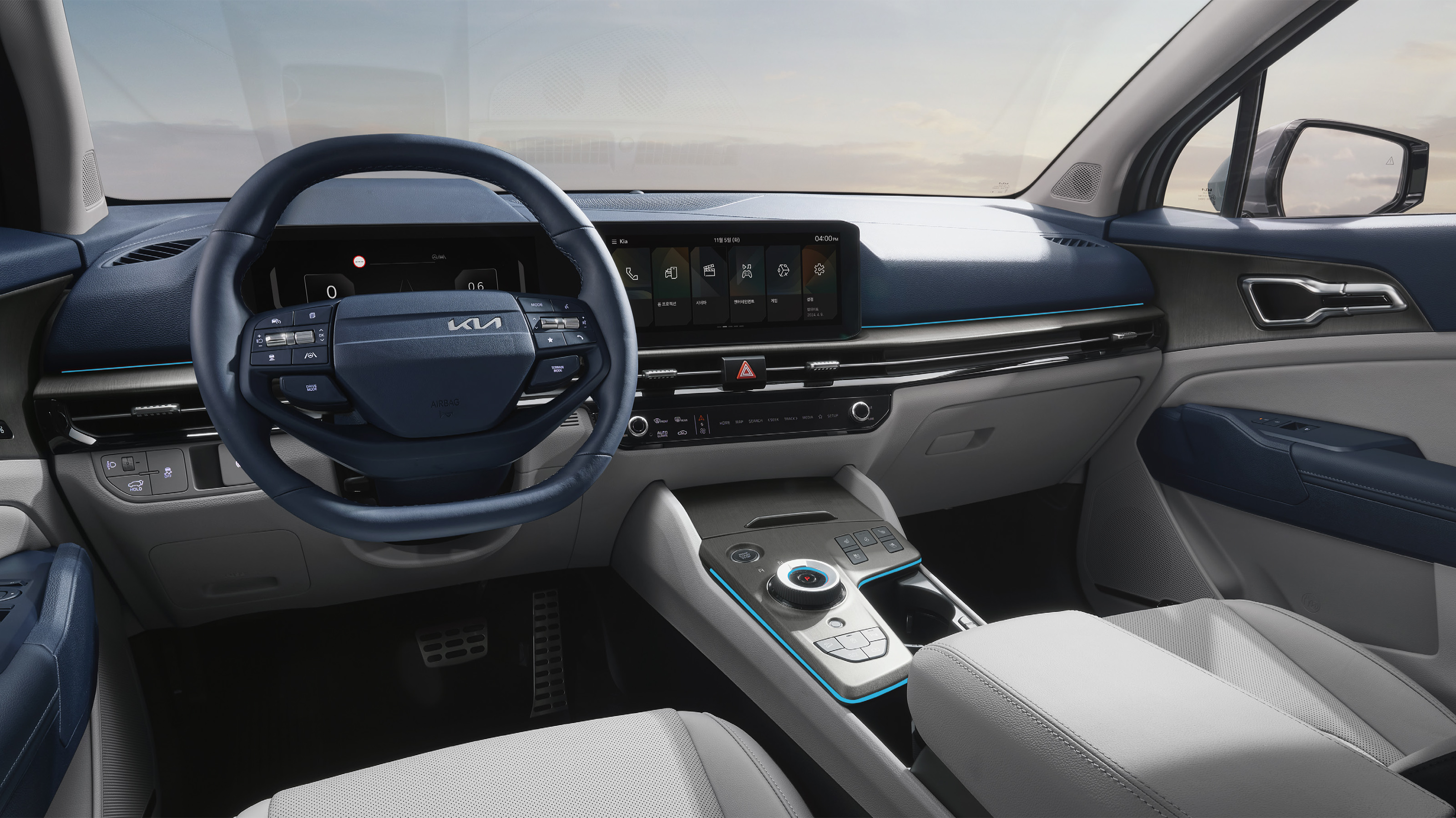 2025 Kia Sportage interior