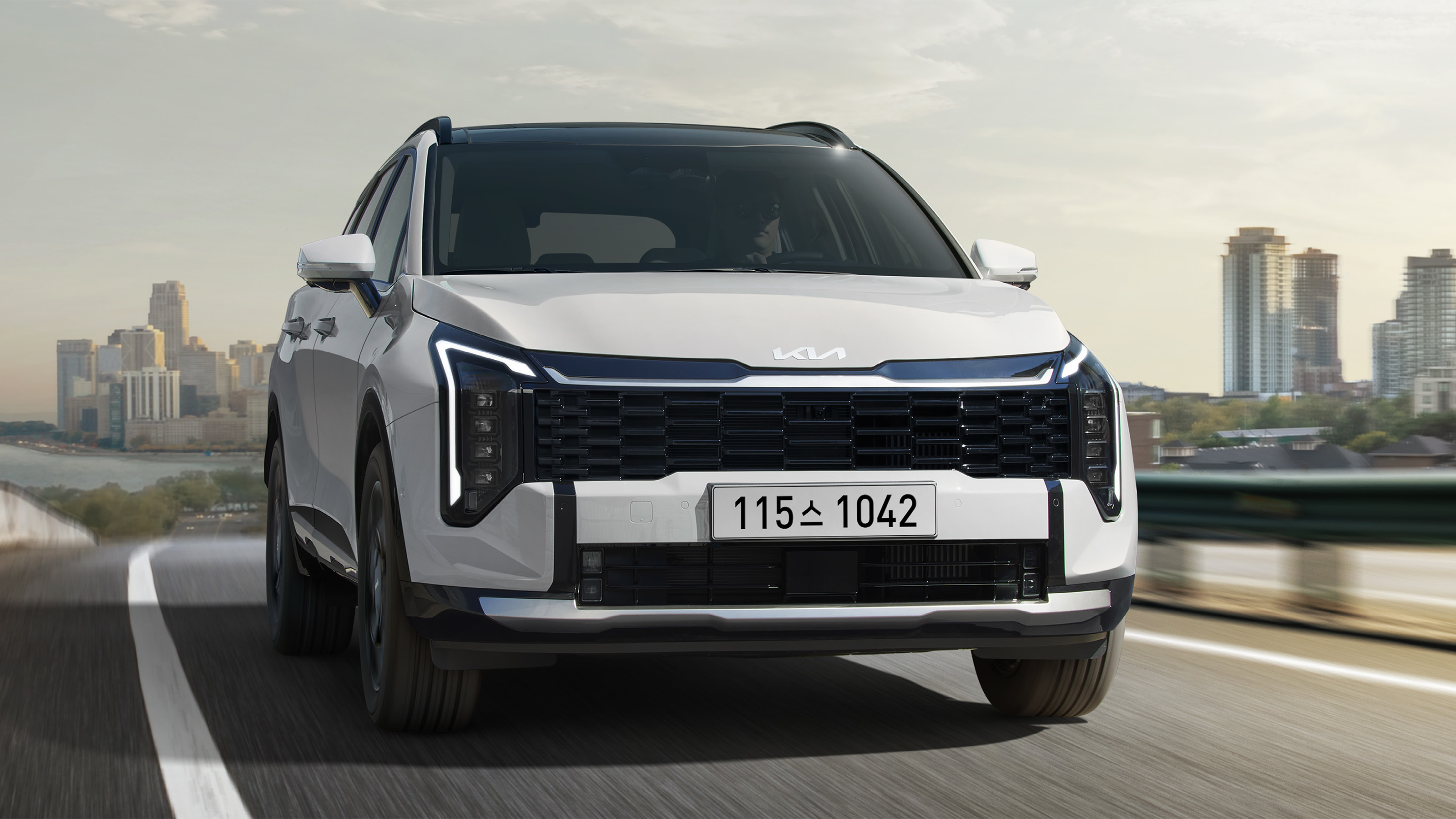 2025 Kia Sportage front