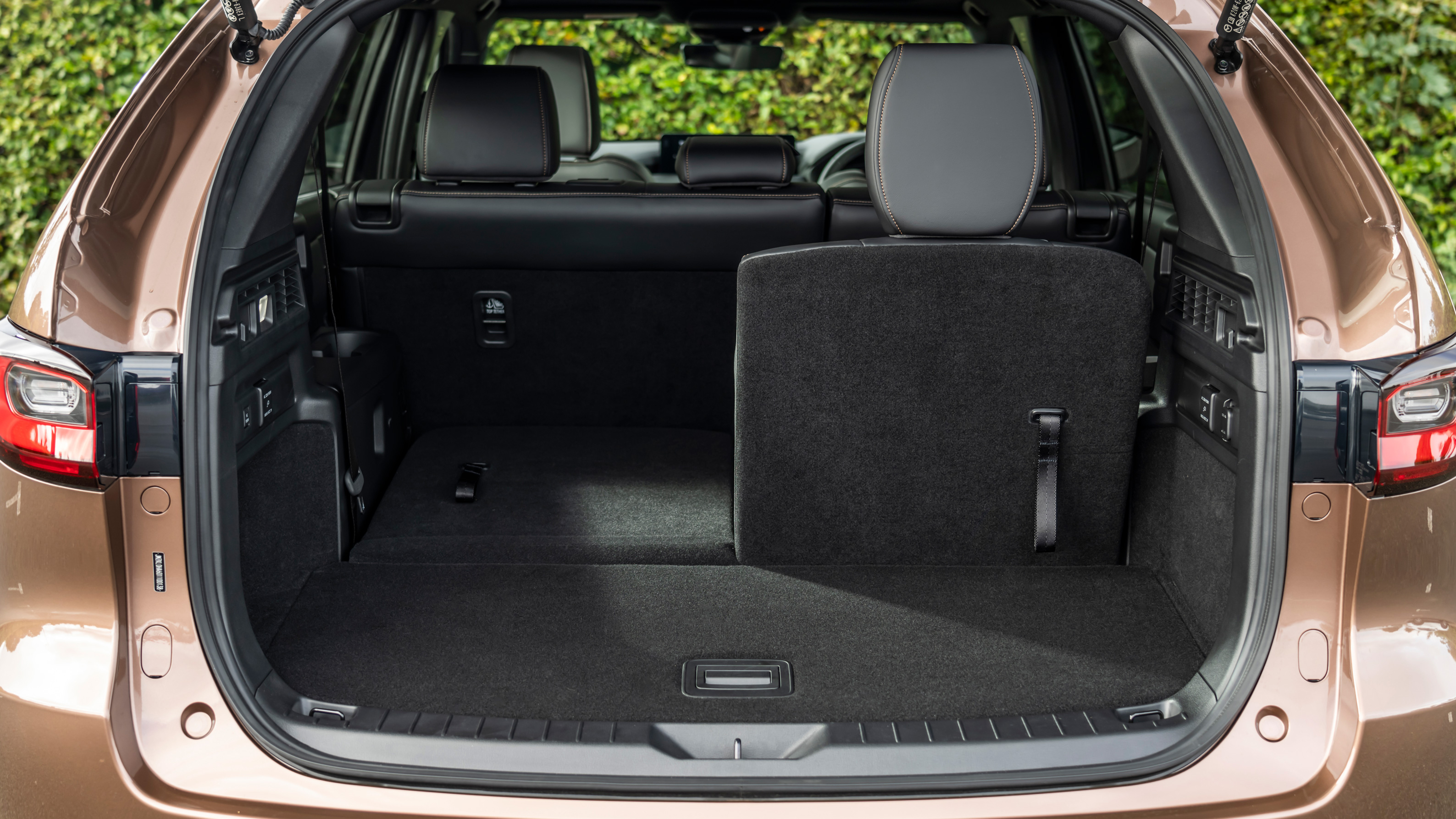 Mazda CX-80 boot rear seats up