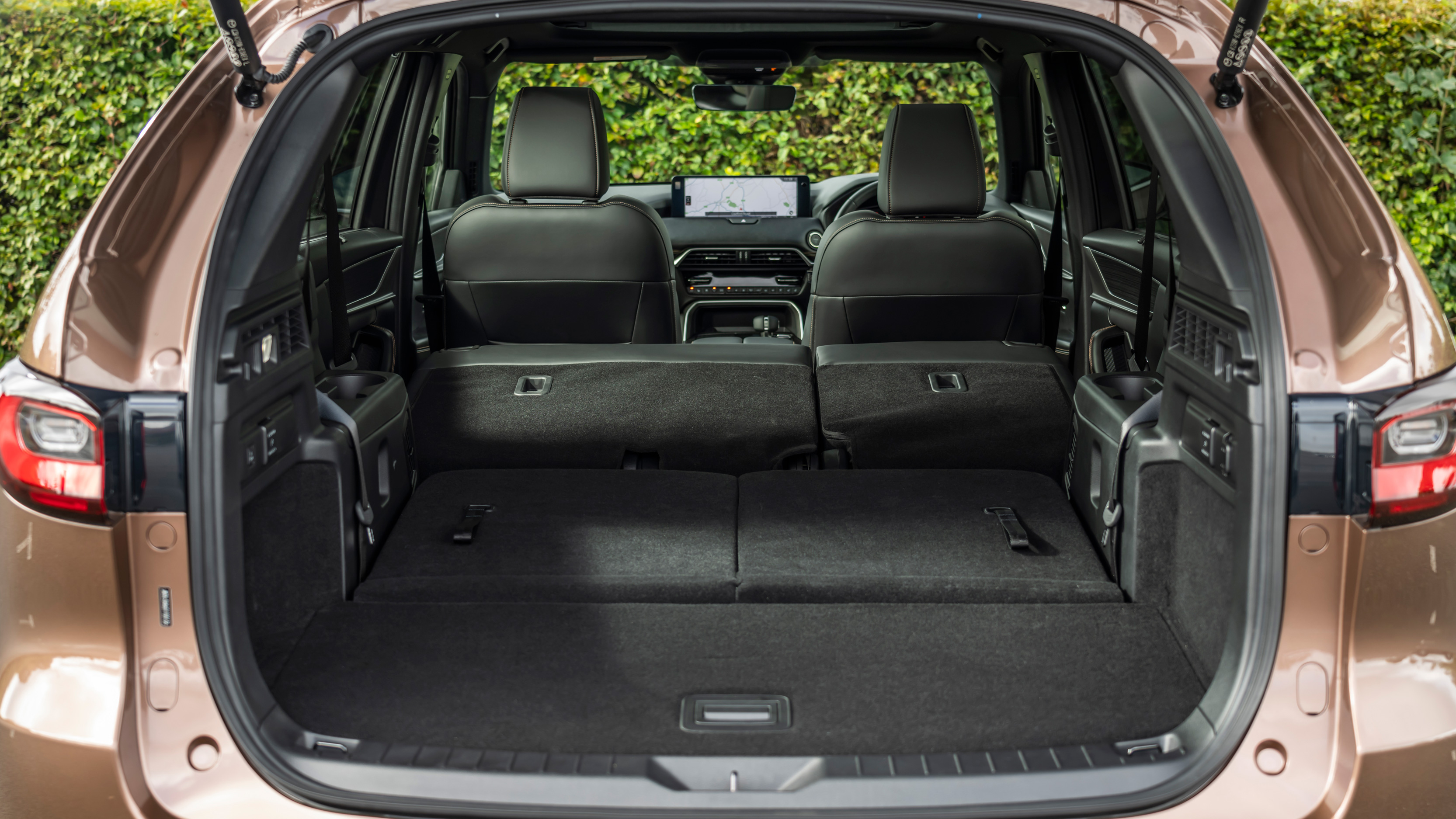 Mazda CX-80 boot space seats down