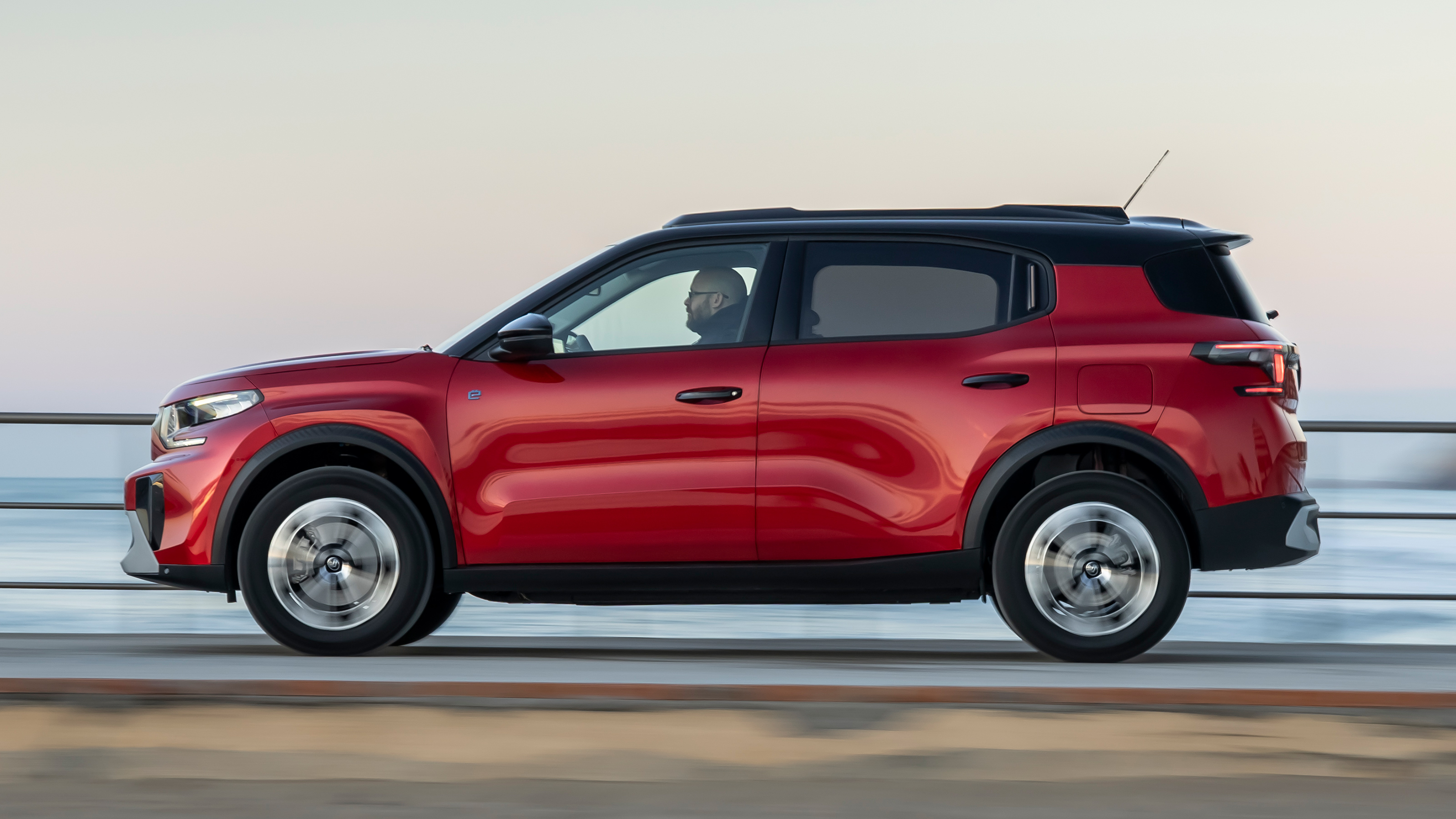 Citroen C3 Aircross profile
