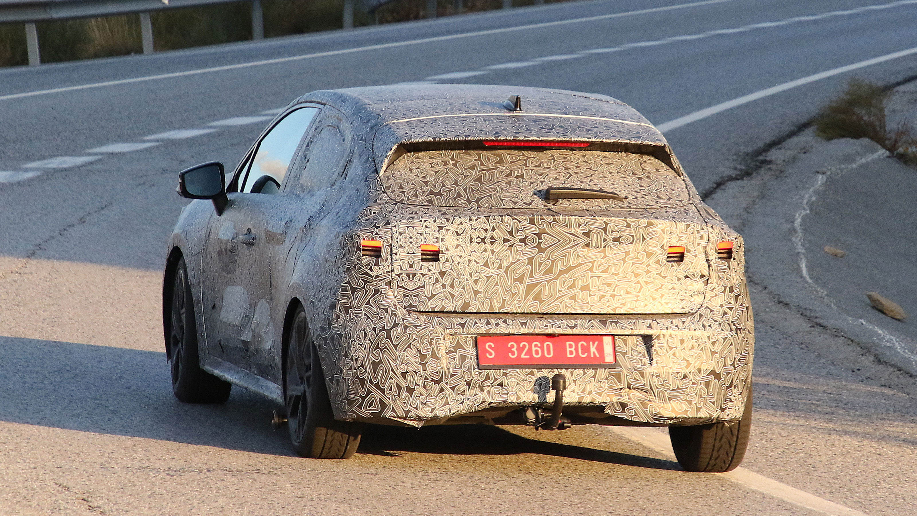 Renault Clio spy shot rear