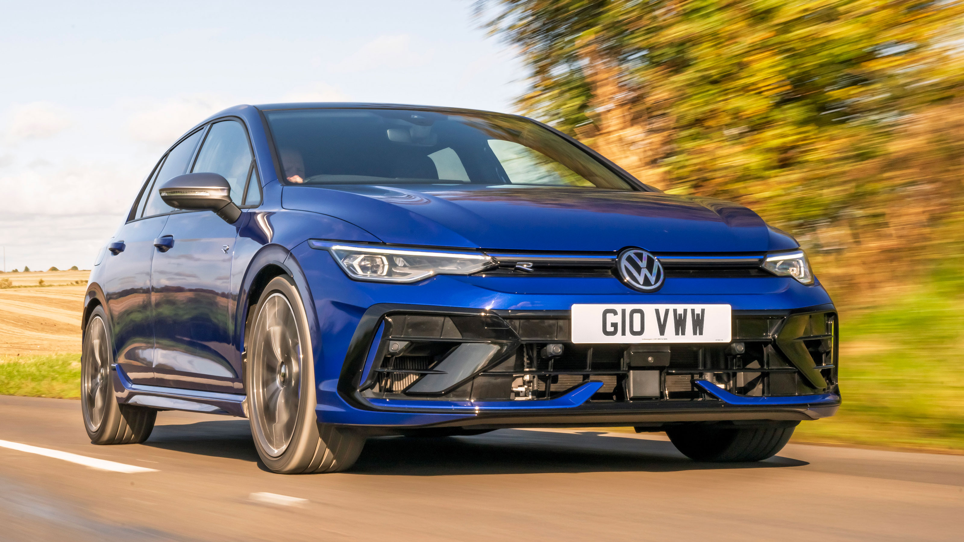 Volkswagen Golf R UK 