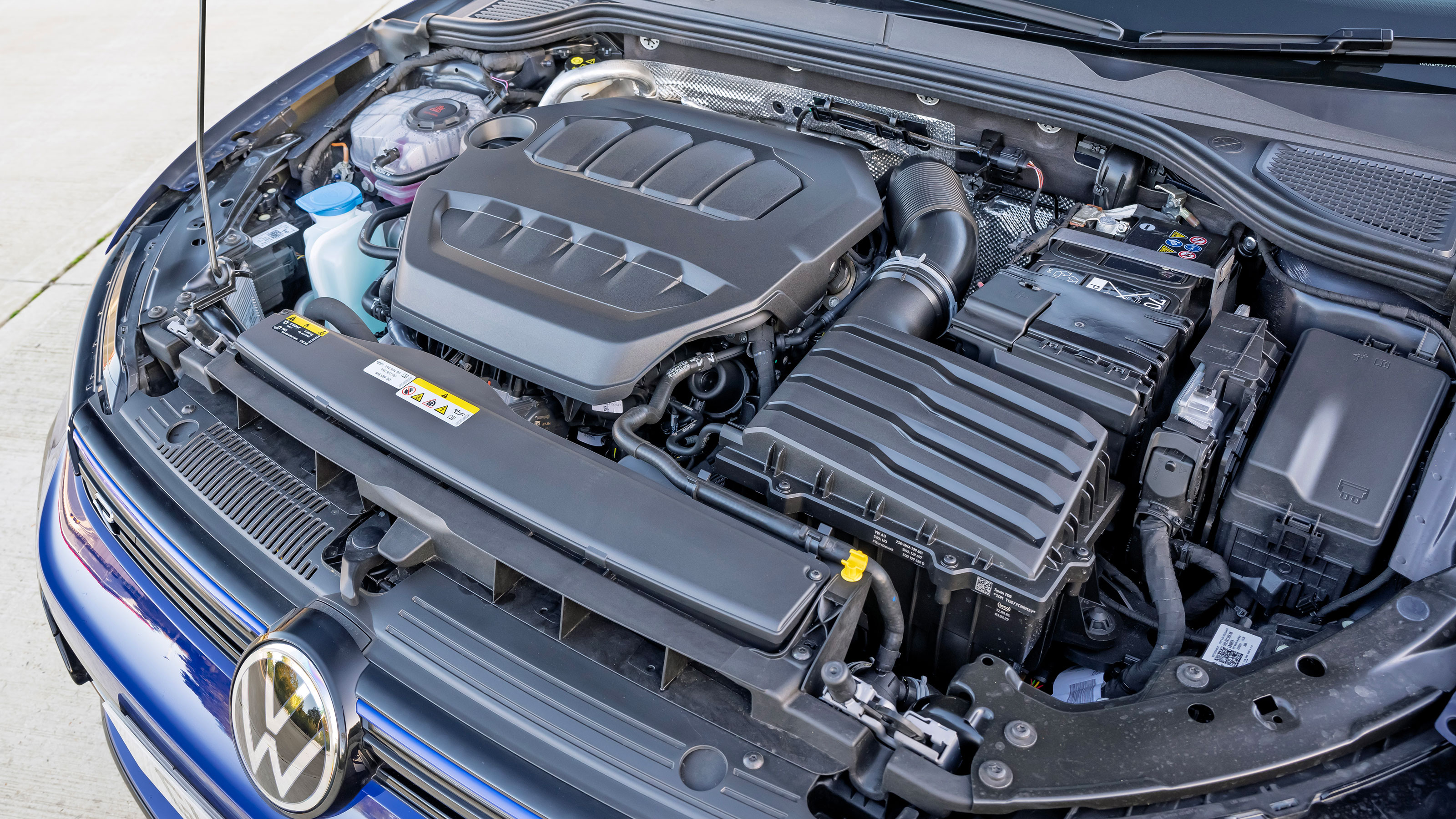 Volkswagen Golf R UK engine bay