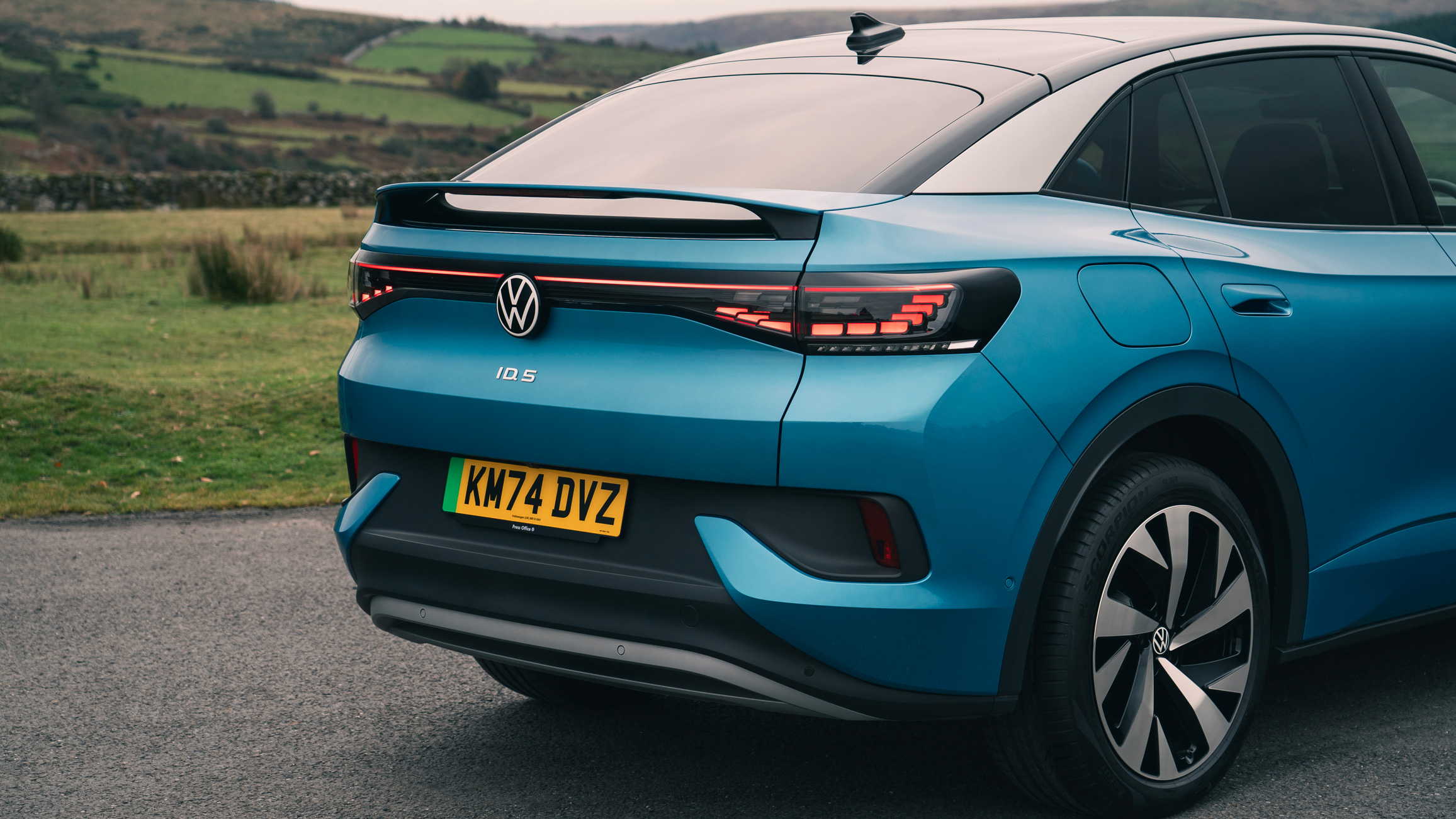 Volkswagen ID.5 rear quarter closeup