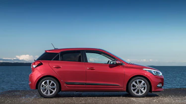 With 99 or 118bhp and economy of up to 65.7mpg, it makes the i20 faster and more economical