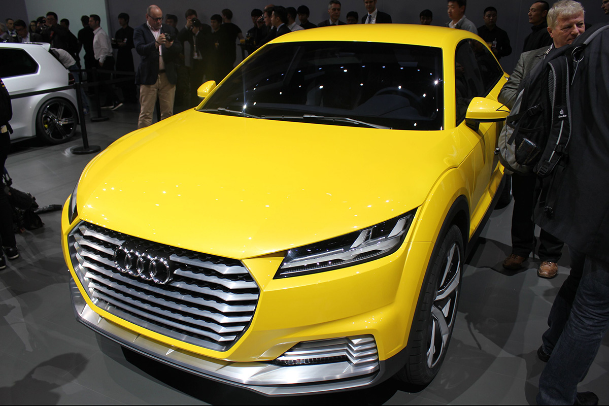 Audi TT offroad concept front quarter static
