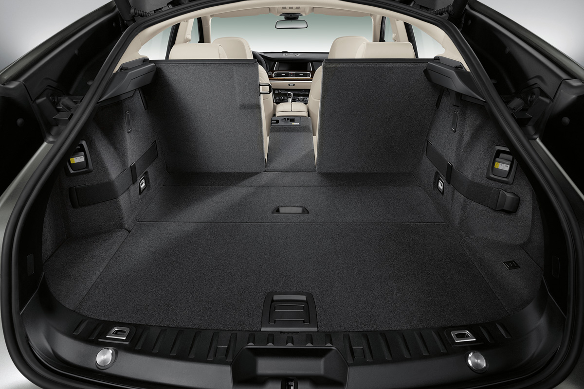BMW 5 Series 2013 GT boot