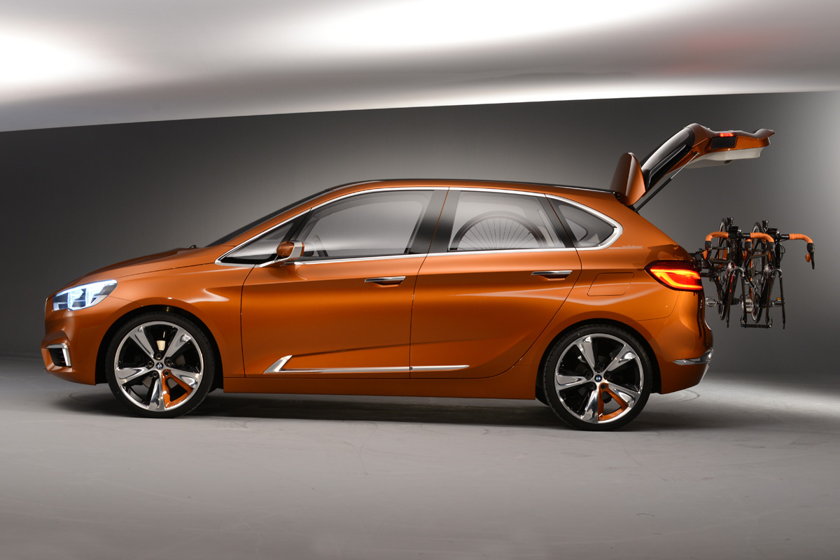 BMW Concept Active Tourer 2013 side profile