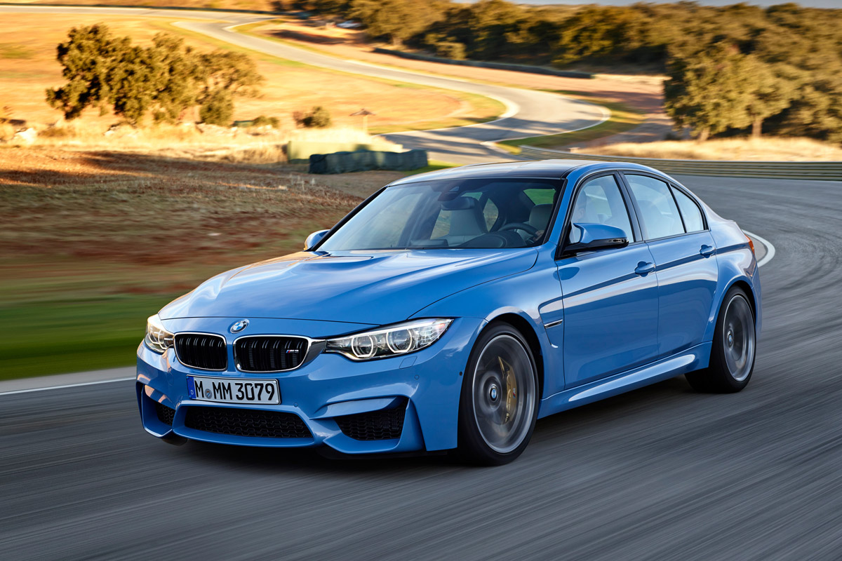 BMW M3 saloon 2014 front quarter tracking