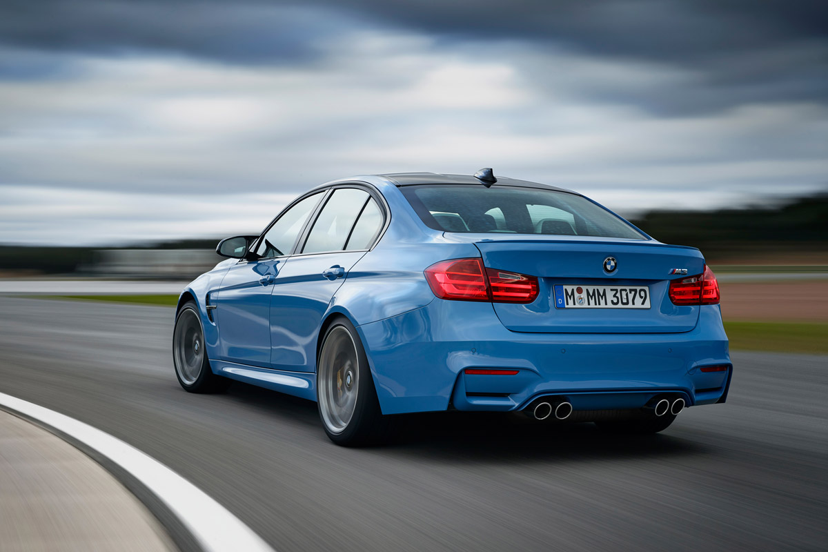 BMW M3 saloon 2014 rear tracking