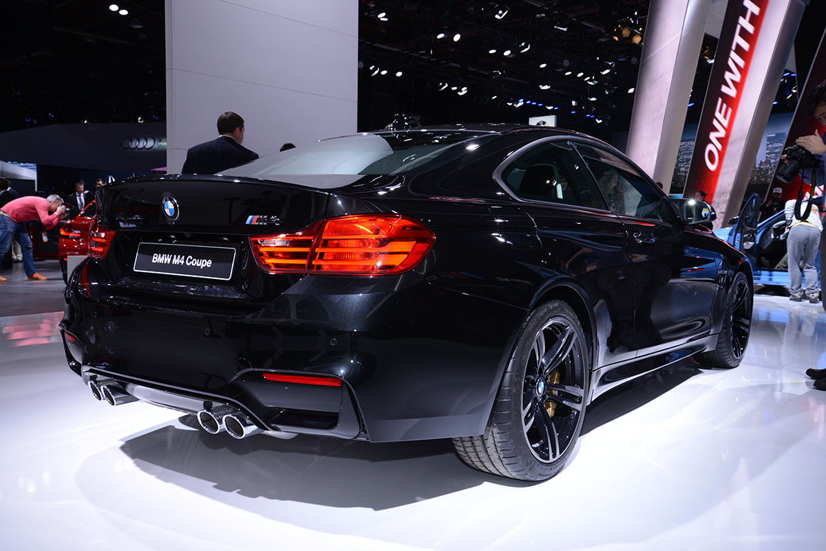 BMW M4 coupe 2014 rear static