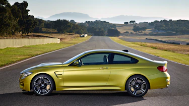 BMW M4 coupe 2014 side profile