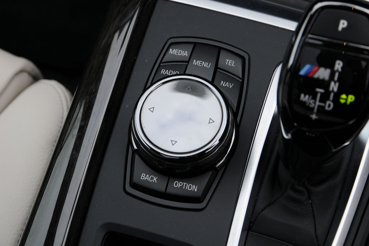 The iDrive controller is easier to use and safer than a touchscreen while driving