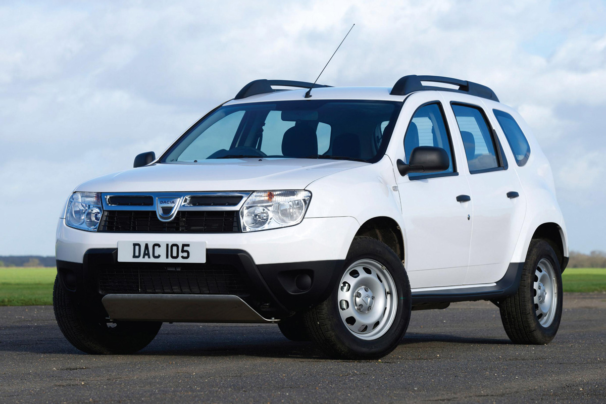 Dacia Duster 2013 front quarter static