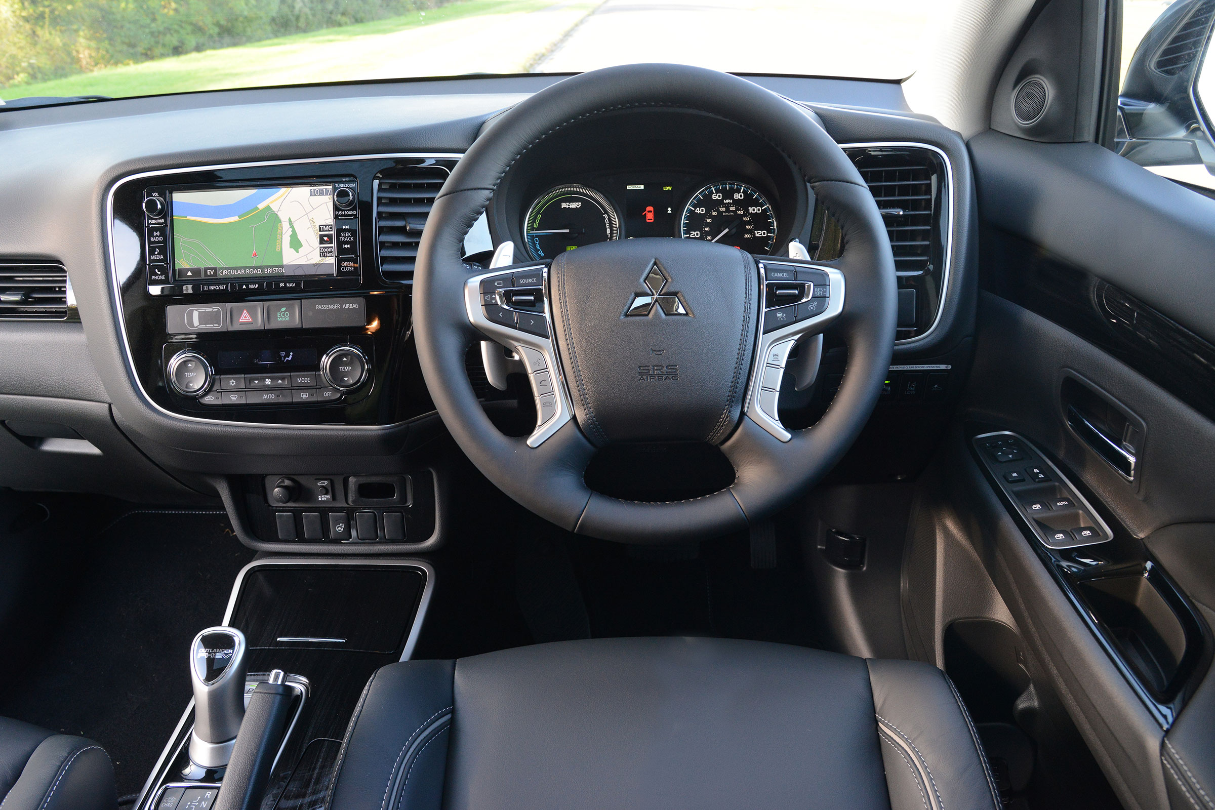 Mitsubishi Outlander PHEV