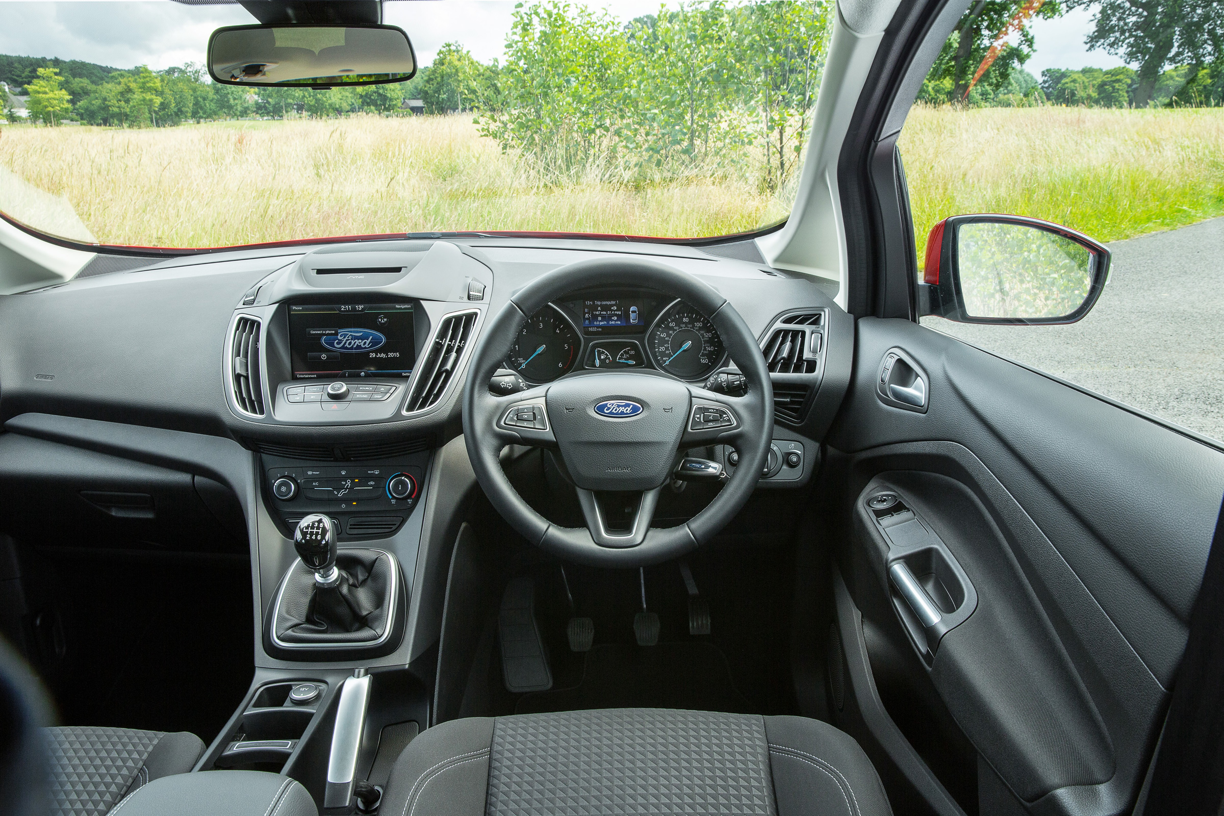 The C-MAX dashboard has much in common with other Ford interiors