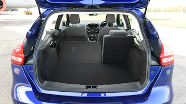 2015 Ford Focus hatchback boot