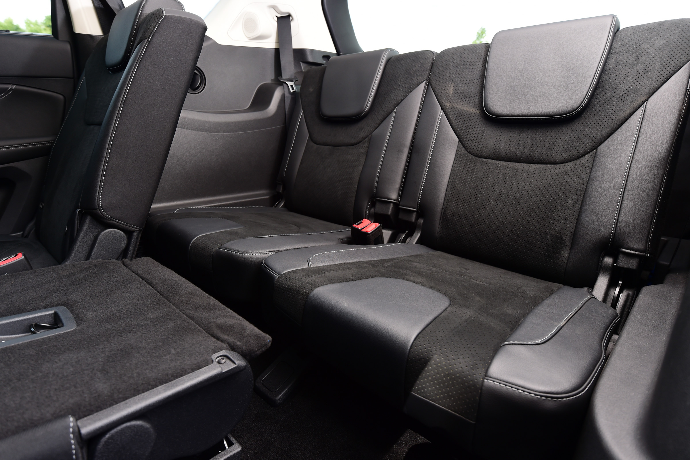 If you'll regularly use the rear two seats, it's definitely worth considering the C4 Grand Picasso as it offers more room.