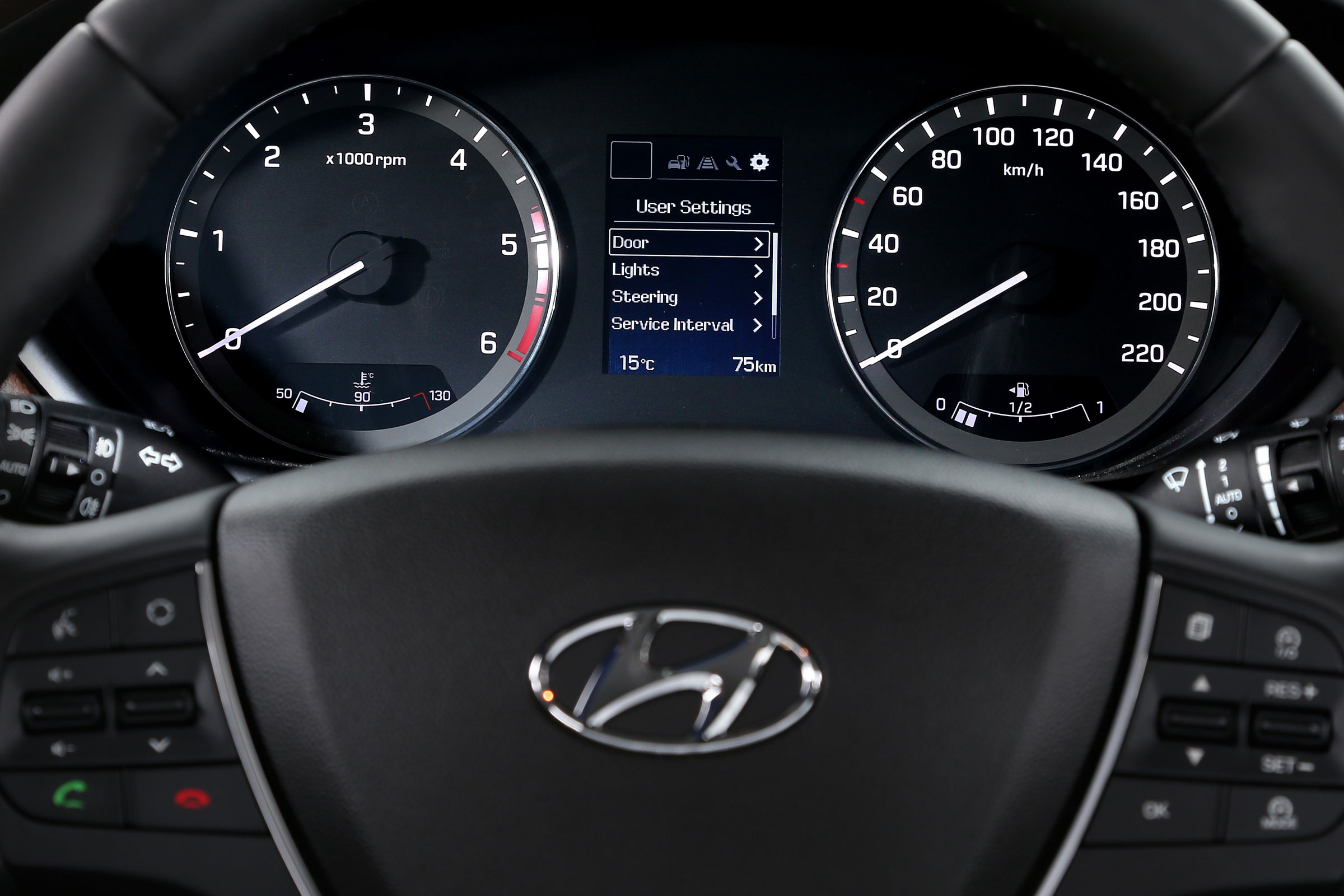 The i20 is quite well-equipped, with the SE specification including DAB radio, cruise control and Bluetooth 