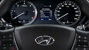 The i20 is quite well-equipped, with the SE specification including DAB radio, cruise control and Bluetooth