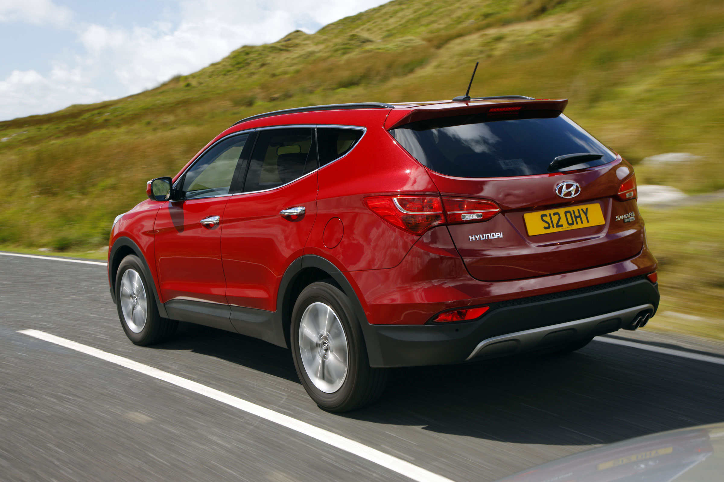 There's also just one engine - a 2.2-litre diesel with 197bhp which gets it from 0-62mph in 9.0 seconds