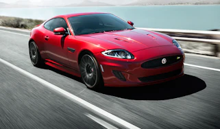 Jaguar XK Dynamic R coupe front quarter