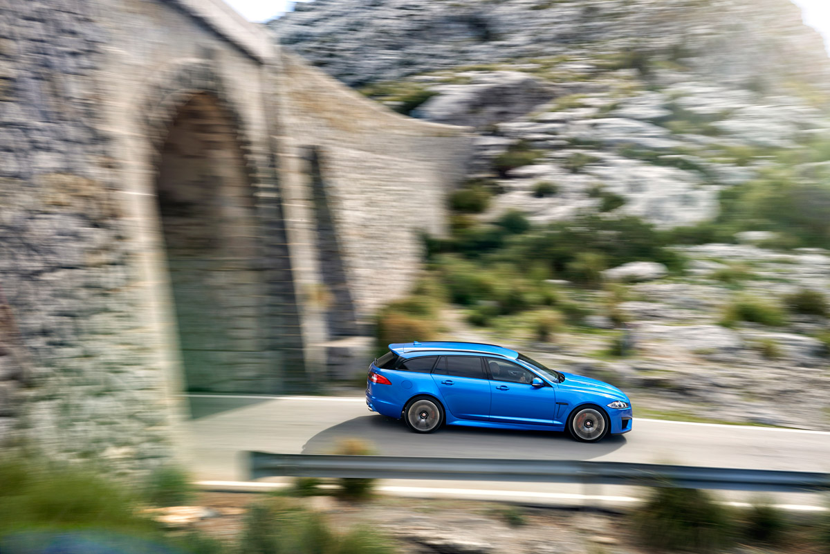 Jaguar XFR-S Sportbrake profile