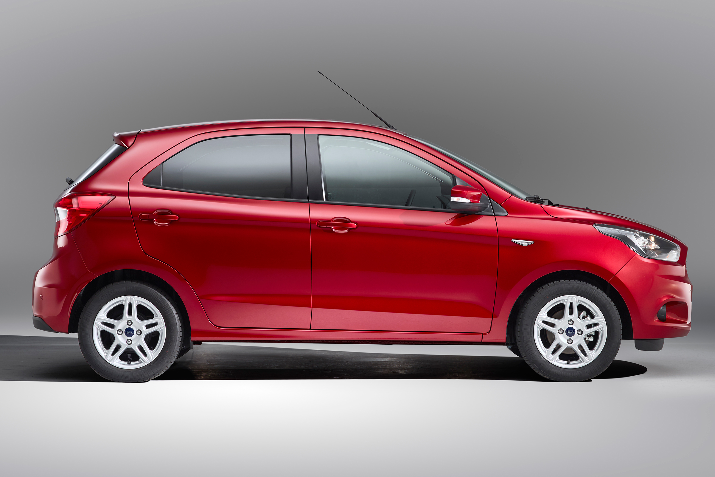Both versions of the petrol engine officially return 56.5mpg