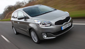 Kia Carens 2013 front tracking