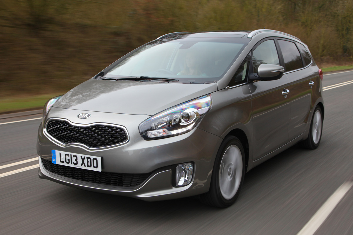 kia-carens-mpv-2013-main