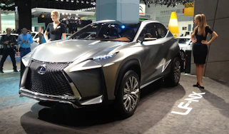 Lexus LF-NX concept front quarter static