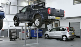 Main dealer car servicing