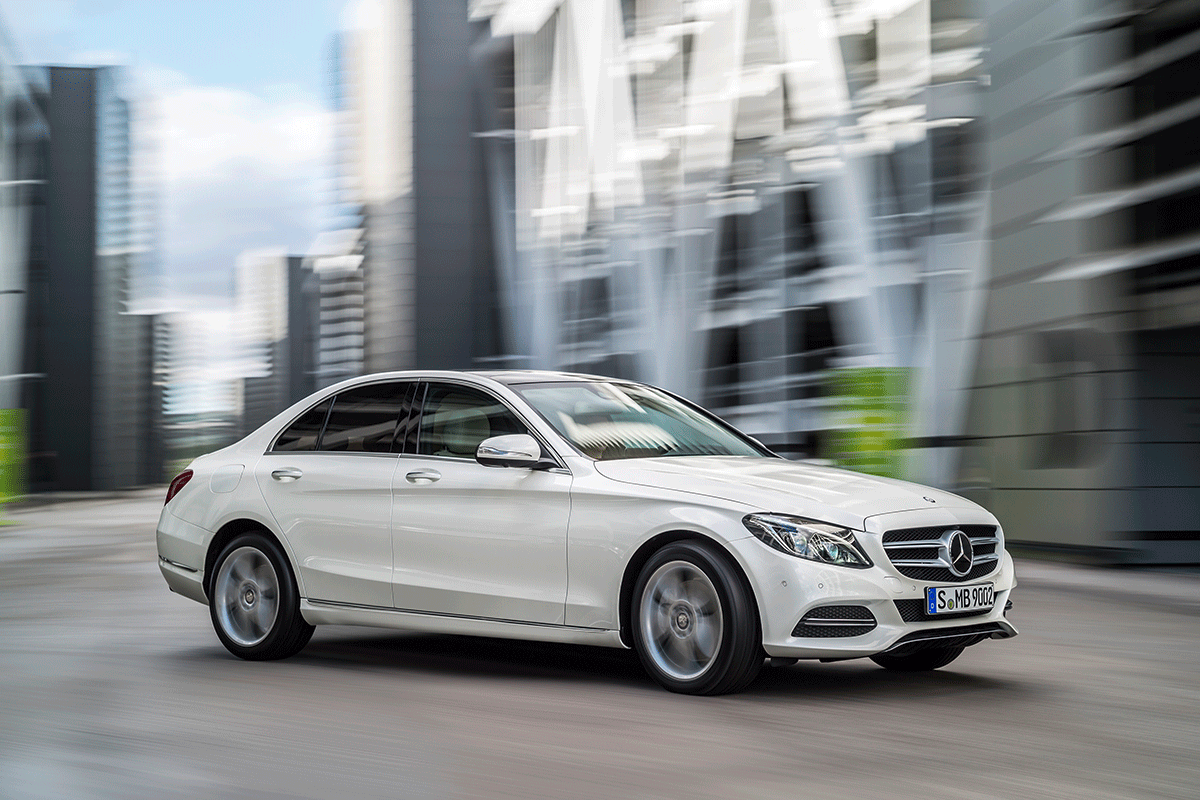 Mercedes C-Class 2014 front quarter