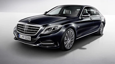 Mercedes S600 saloon 2014 front quarter