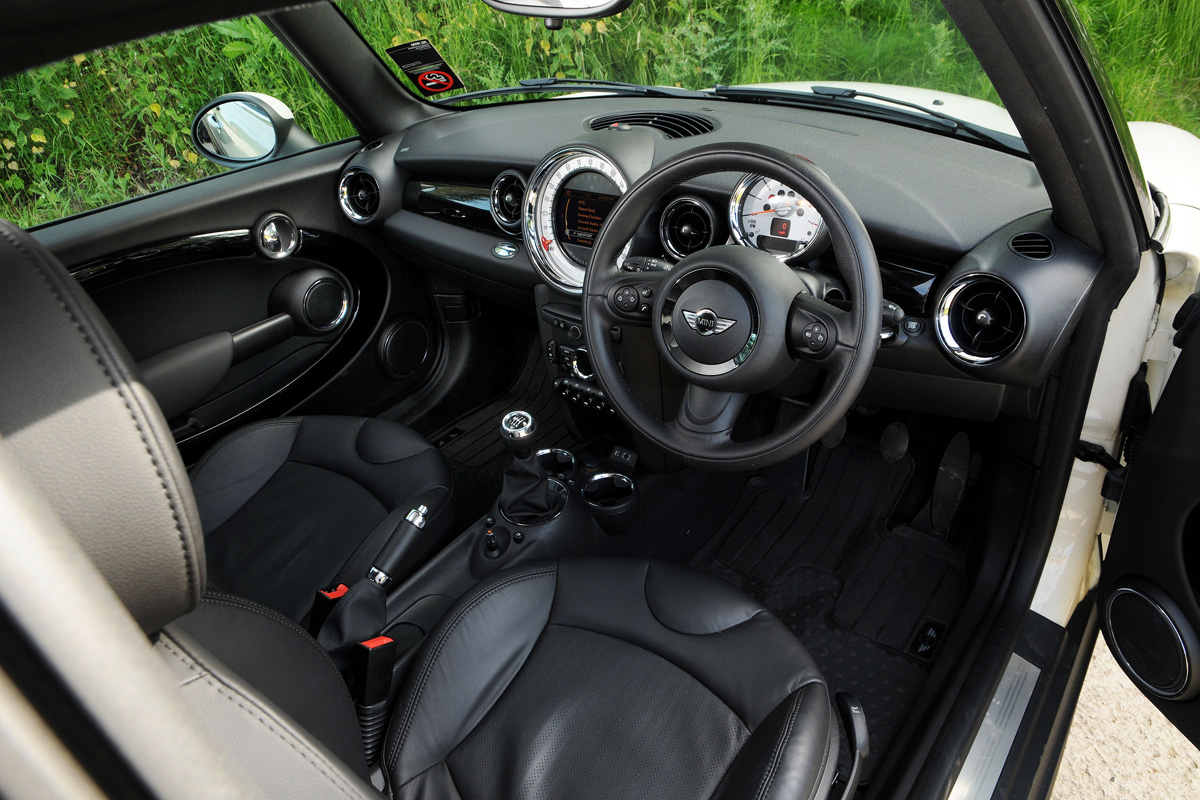 MINI Clubvan estate 2013 interior