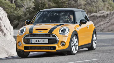 MINI hatchback 2014 front cornering