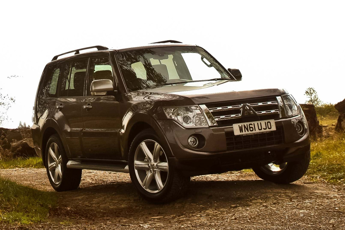 mitsubishi shogun suv 2011 price