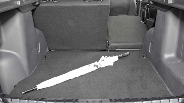 Note Access models do without split-folding rear seats