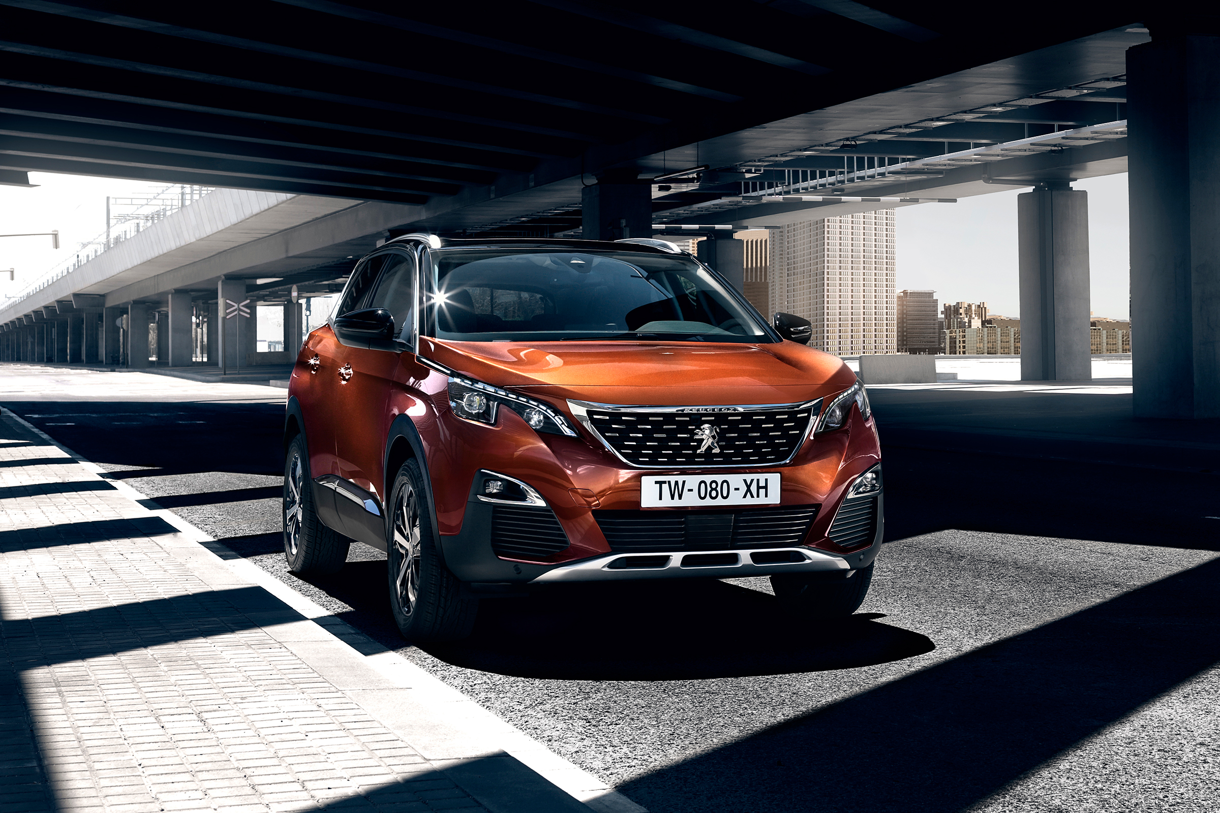 The 3008 is a rival to the Renault Kadjar, Ford Kuga and Nissan Qashqai