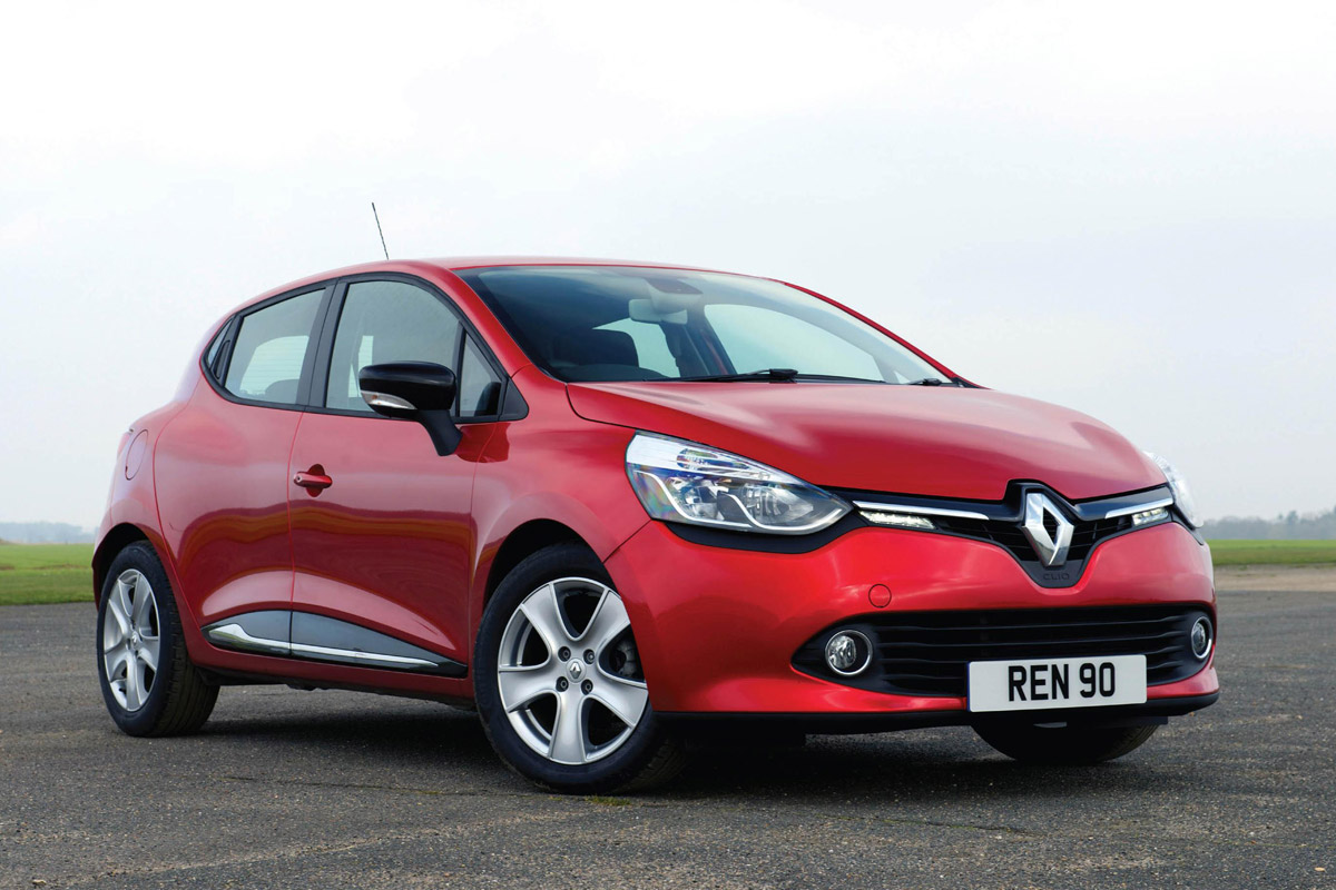 Renault Clio 2013 - front 3/4 view