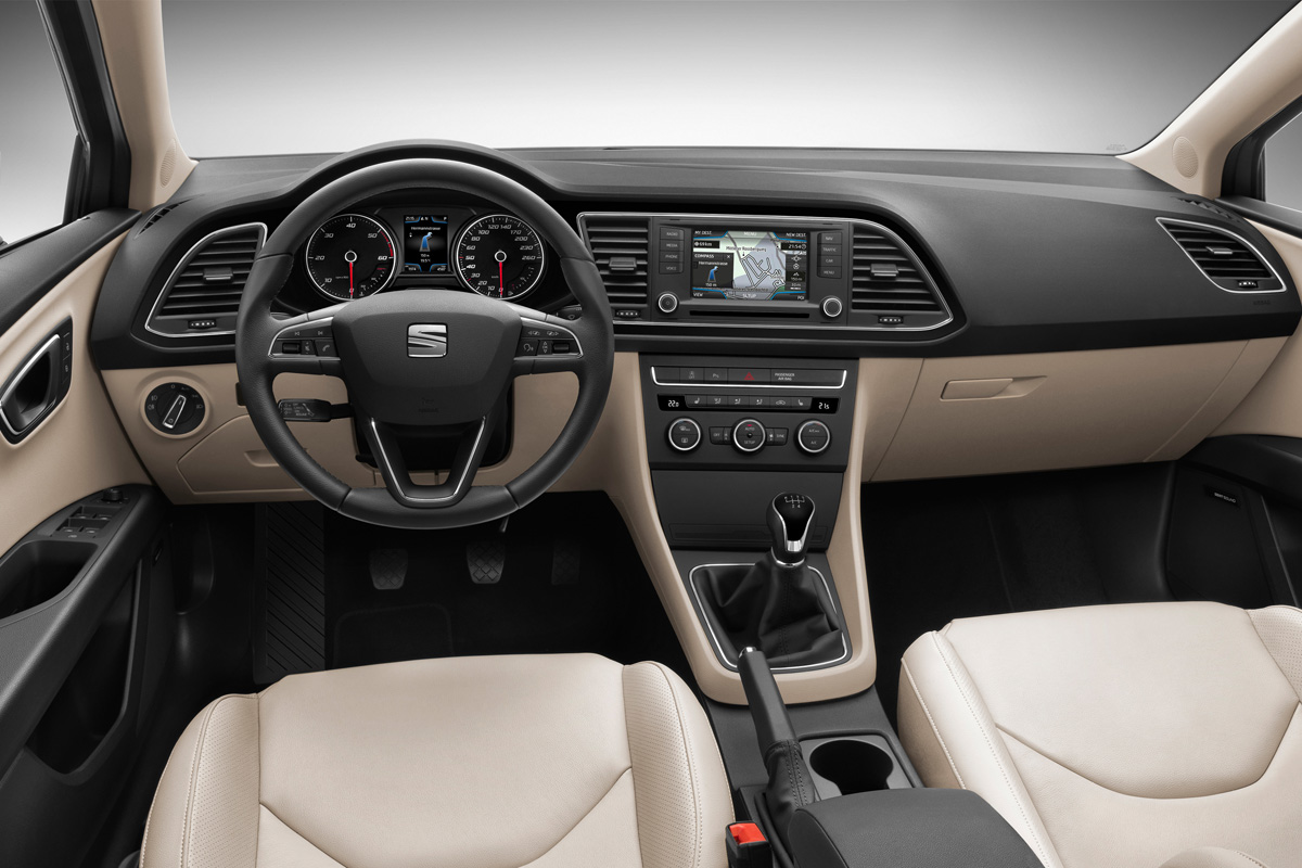 seat leon st estate 2014 interior