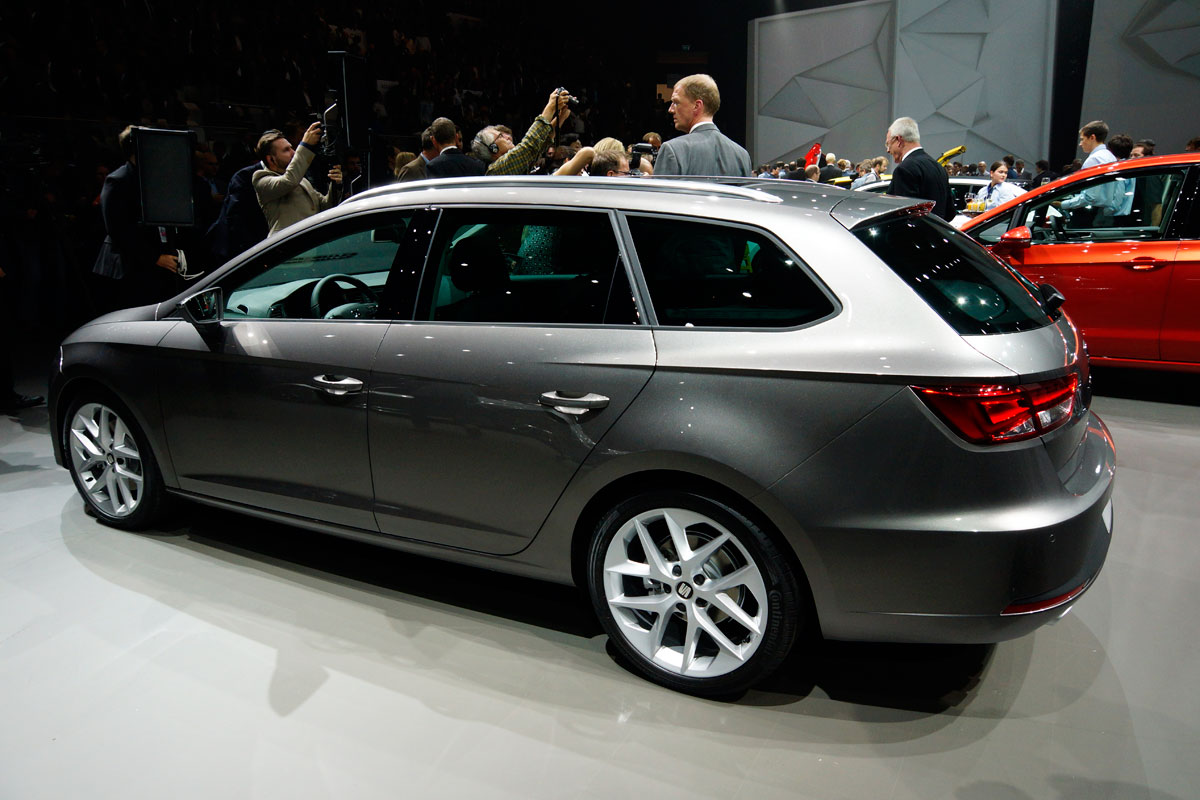 SEAT Leon ST rear quarter static