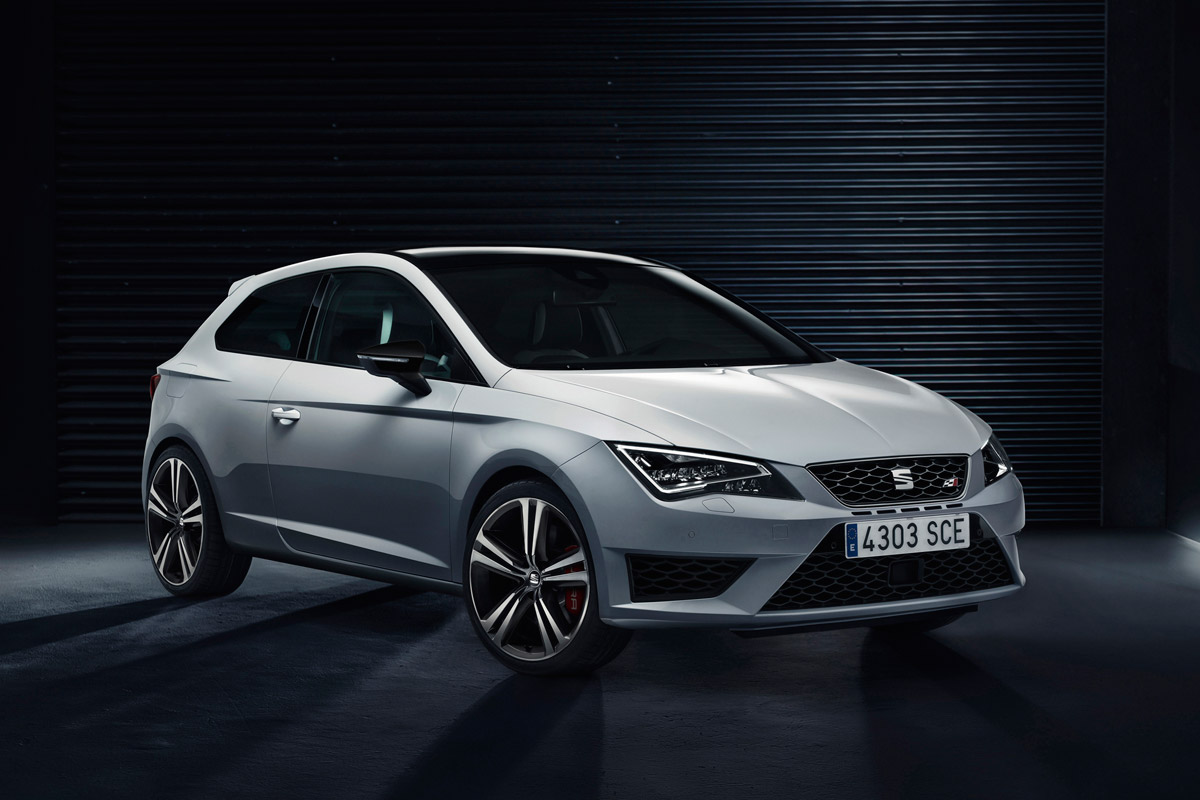 SEAT Leon Cupra 2014 front quarter static