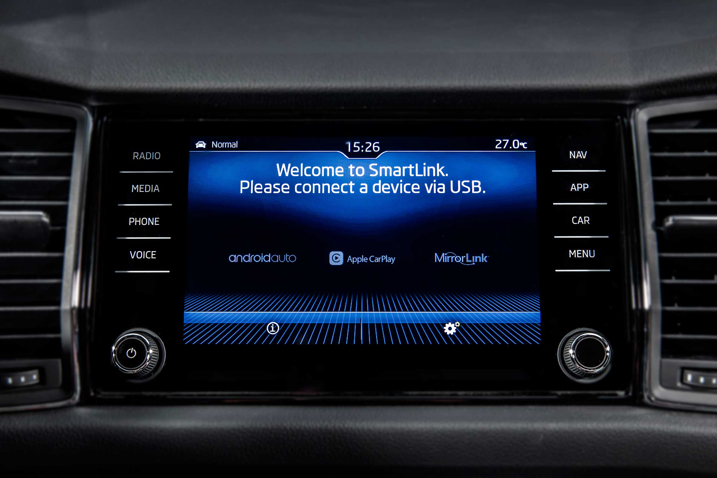 All models come with Smartlink connectivity, including Apple CarPlay and Android Auto