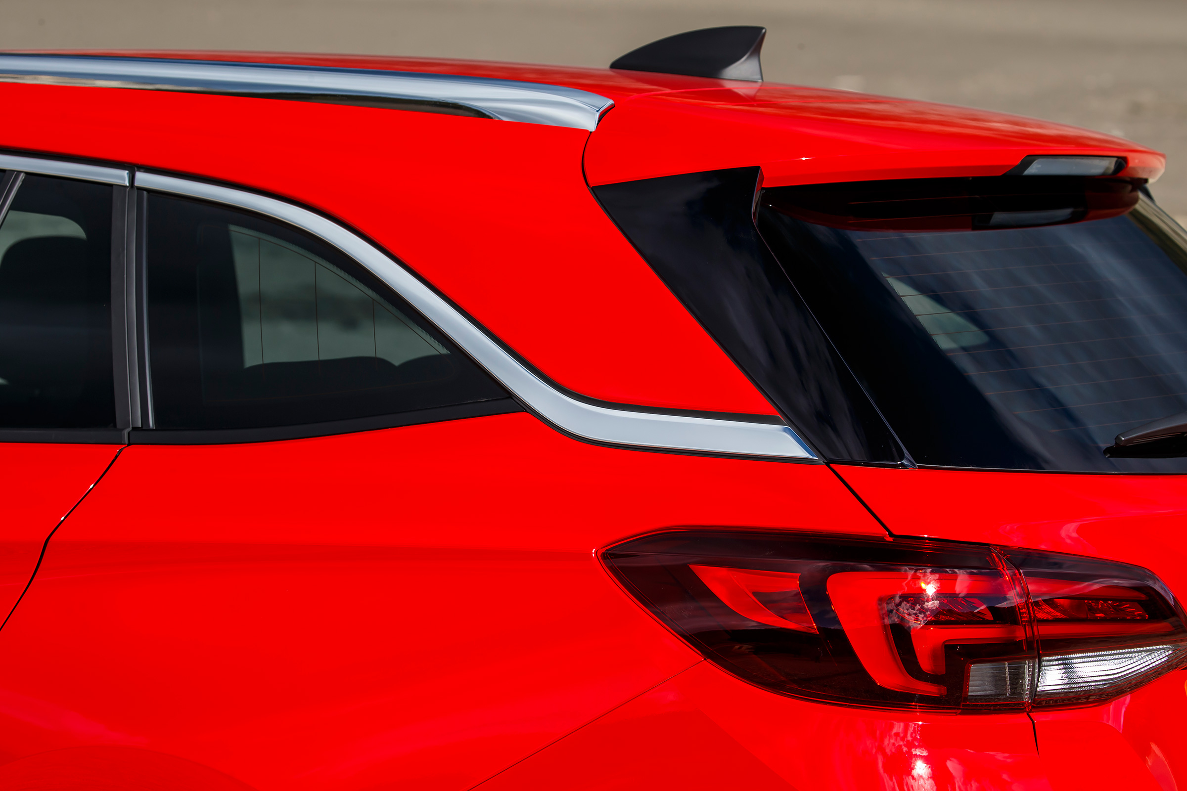 The Astra Sports Tourer is undoubtedly a stylish-looking car