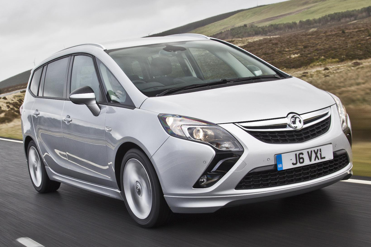 Vauxhall Zafira Tourer front quarter