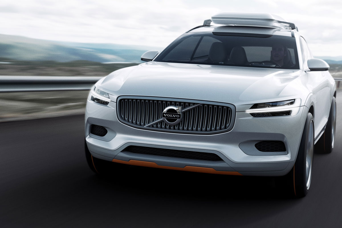 Volvo Concept XC Coupe front action