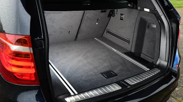 The boot offers 550 litres of luggage capacity, which matches the Audi Q5 and Mercedes GLC