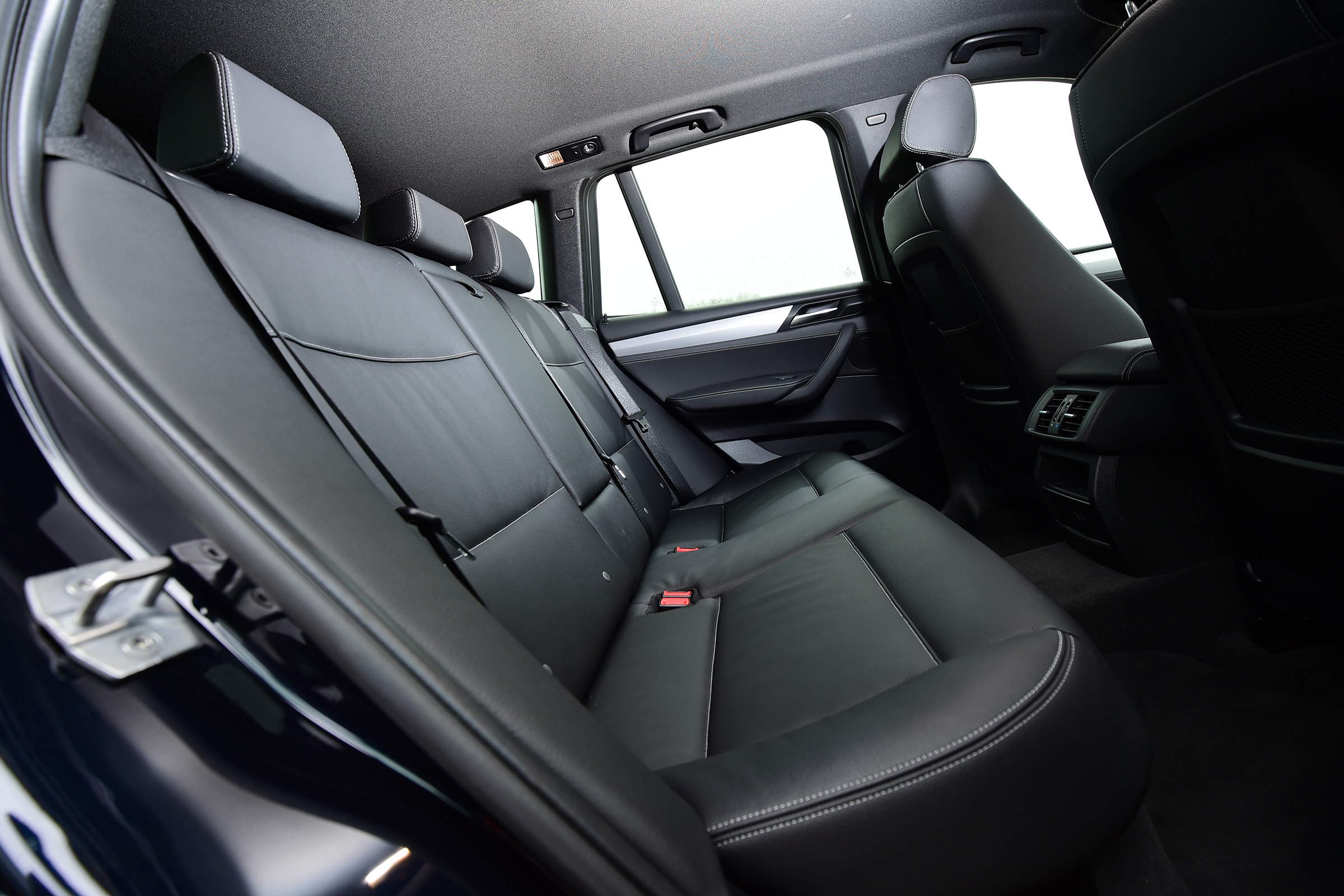 Thanks to its raised roofline, headroom in the front and back of the BMW X3 is excellent, as is kneeroom